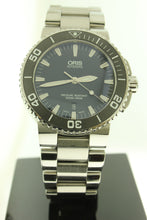 Load image into Gallery viewer, Oris Aquis Date Automatic Stainless Steel 43mm 7653-04 - Arnik Jewellers
