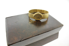 Load image into Gallery viewer, Jaeger LeCoultre Ladies Solid 18K Gold Vintage Mechanical 23mm 19047- Arnik Jewellers
