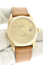 Load image into Gallery viewer, Rolex Datejust 18K Solid Yellow Gold Champagne Dial 36mm 16238 - Arnik Jewellers
